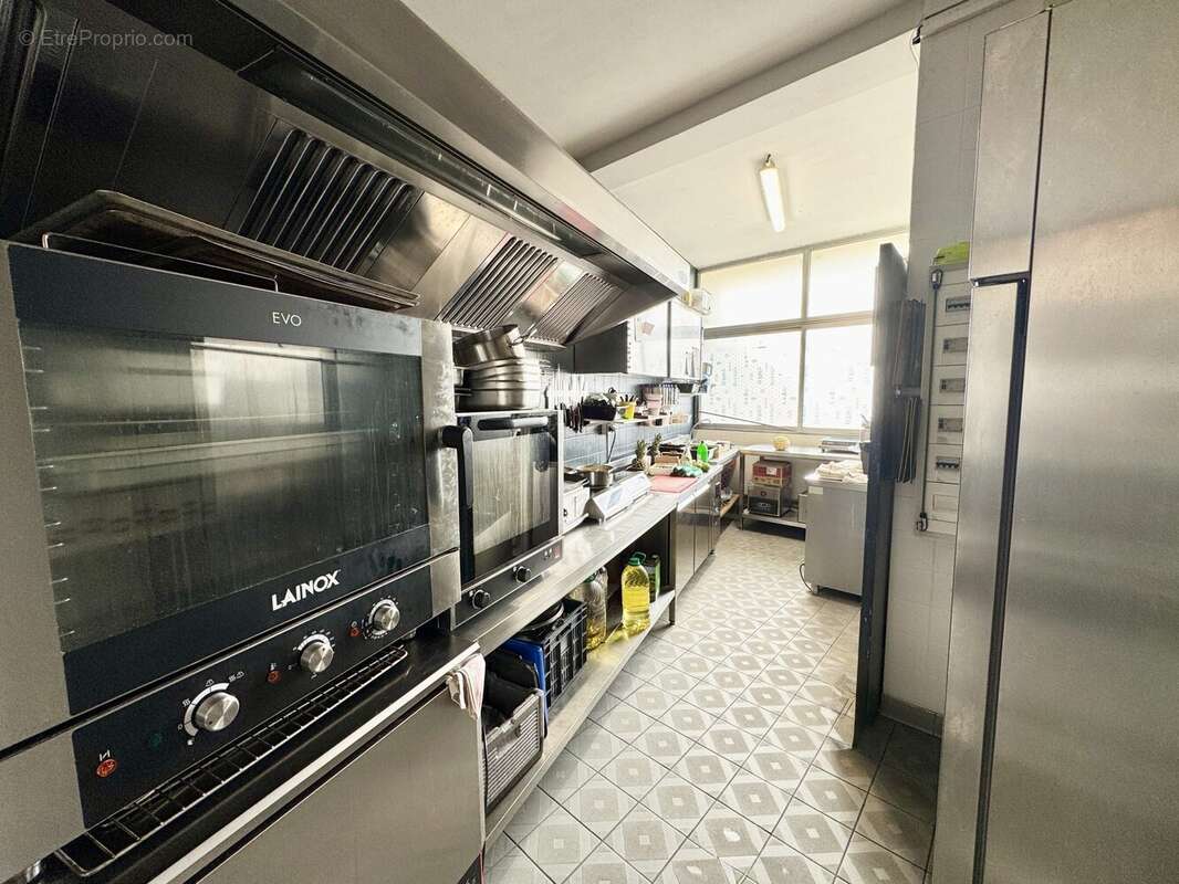 Commerce à COURNON-D&#039;AUVERGNE