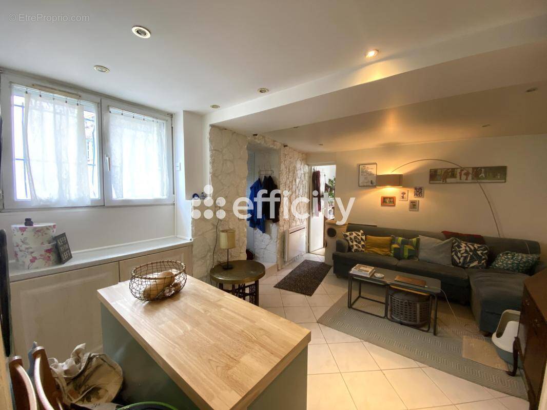 Appartement à MONTREUIL