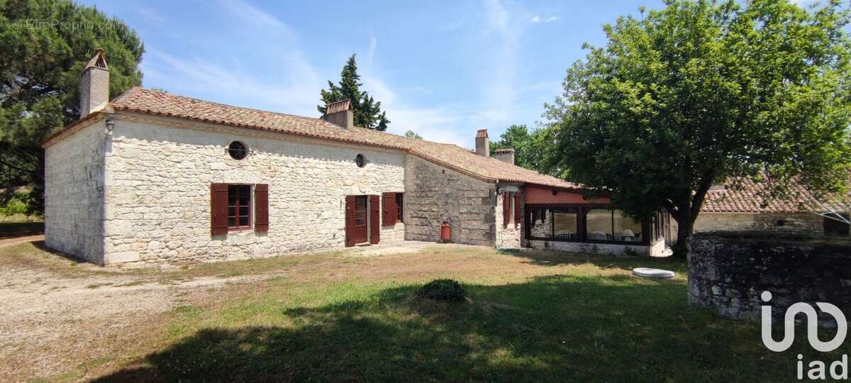 Photo 2 - Maison à GAGEAC-ET-ROUILLAC