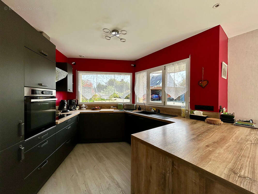 Maison à PLOUGONVEN