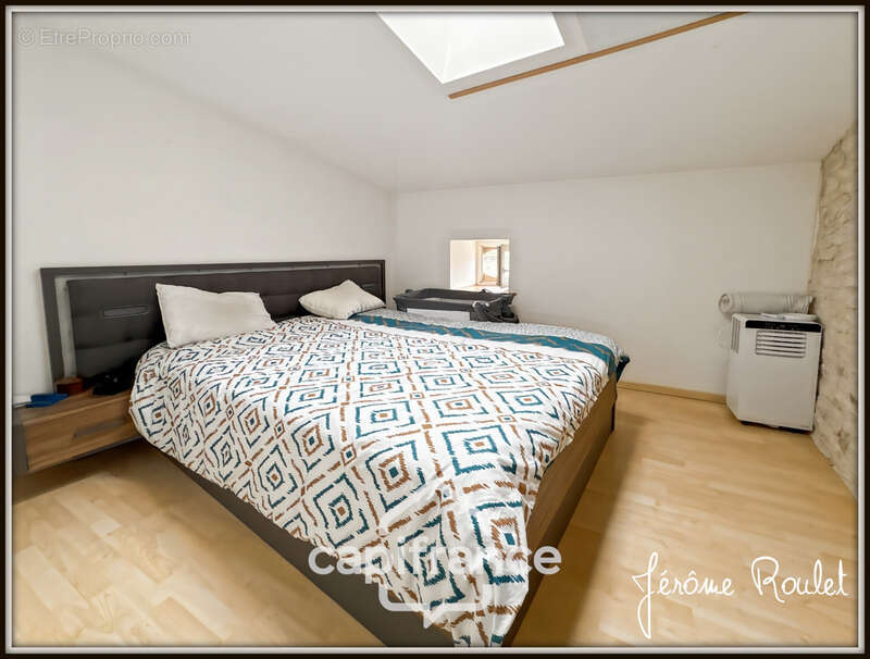 Appartement à NEUVILLE-DE-POITOU