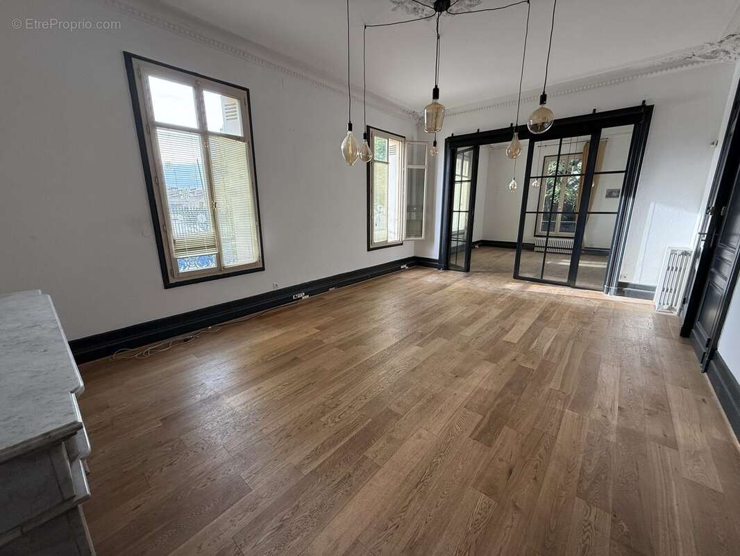 Appartement à BEGLES