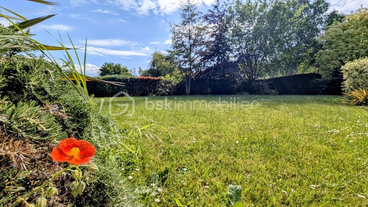 Maison familiale de caractère pensée pour recevoir et partager - photo 22