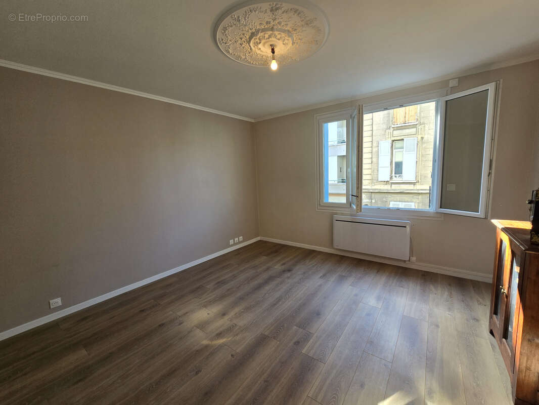 Appartement à ROMANS-SUR-ISERE