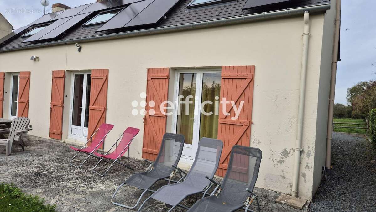 Maison à CRICQUEVILLE-EN-BESSIN