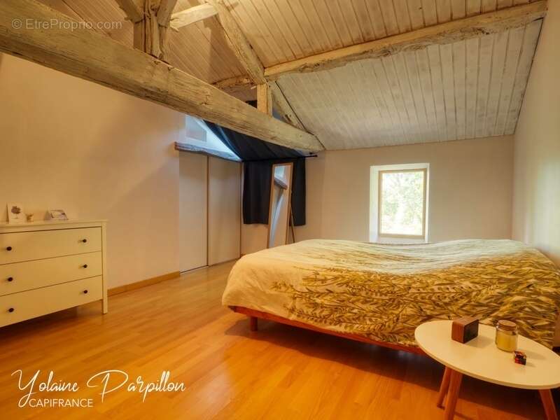 Longère avec 4 chambres et piscine - LES BROUZILS (85) - photo 16