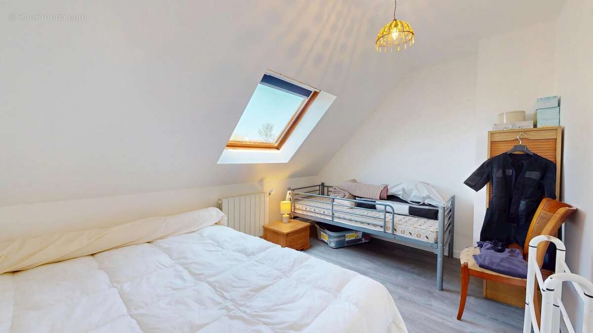 Maison 100 m² à Montfermeil  - photo 14