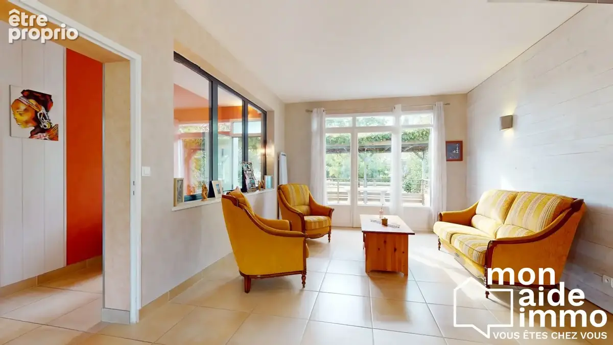 Maison 11 pièces 237 m² à vendre à Castillon-La-Bataille (33350) - photo 2