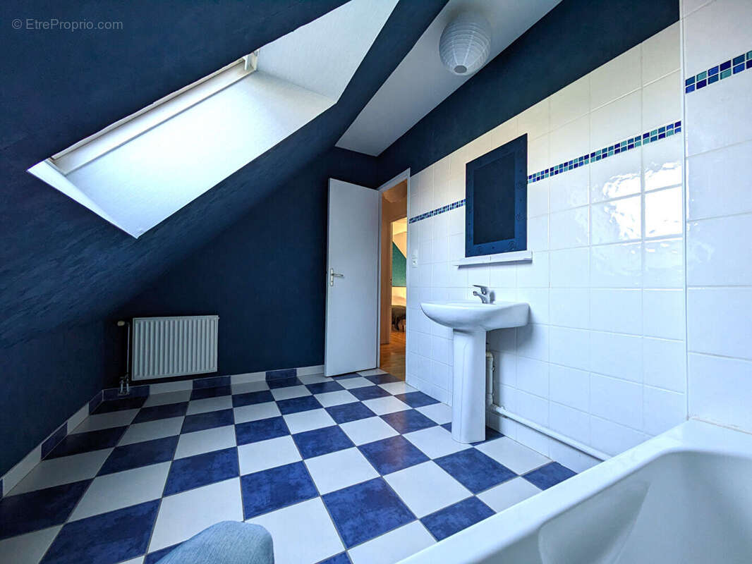 Maison à DOL-DE-BRETAGNE