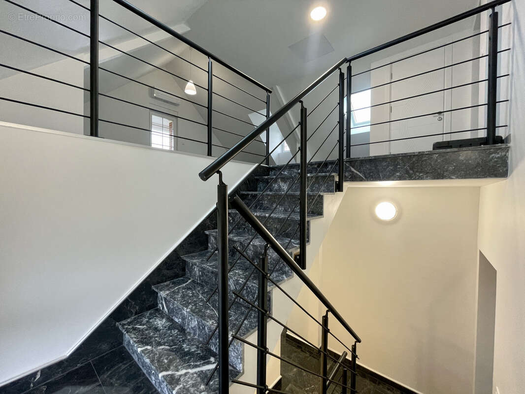 Maison à ANGERVILLE-LA-CAMPAGNE