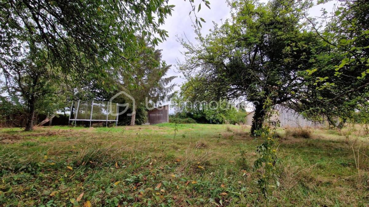 Appartement à SAINT-PIERRE-DES-NIDS