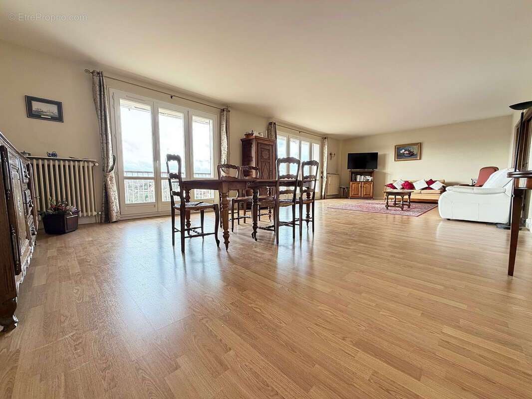 Appartement à REIMS