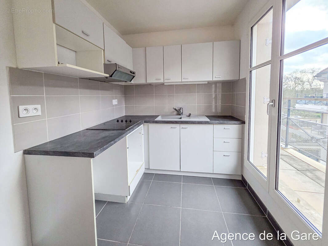 Appartement à MAISONS-LAFFITTE