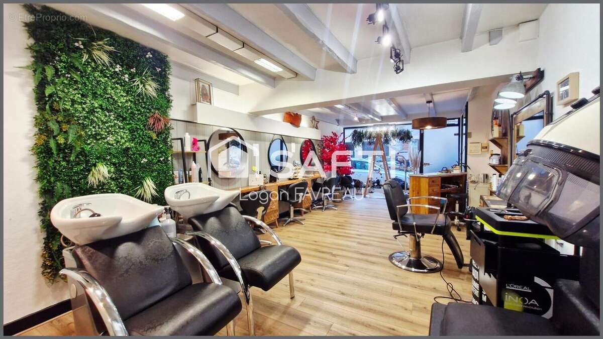 Photo 5 - Commerce à BRETENOUX