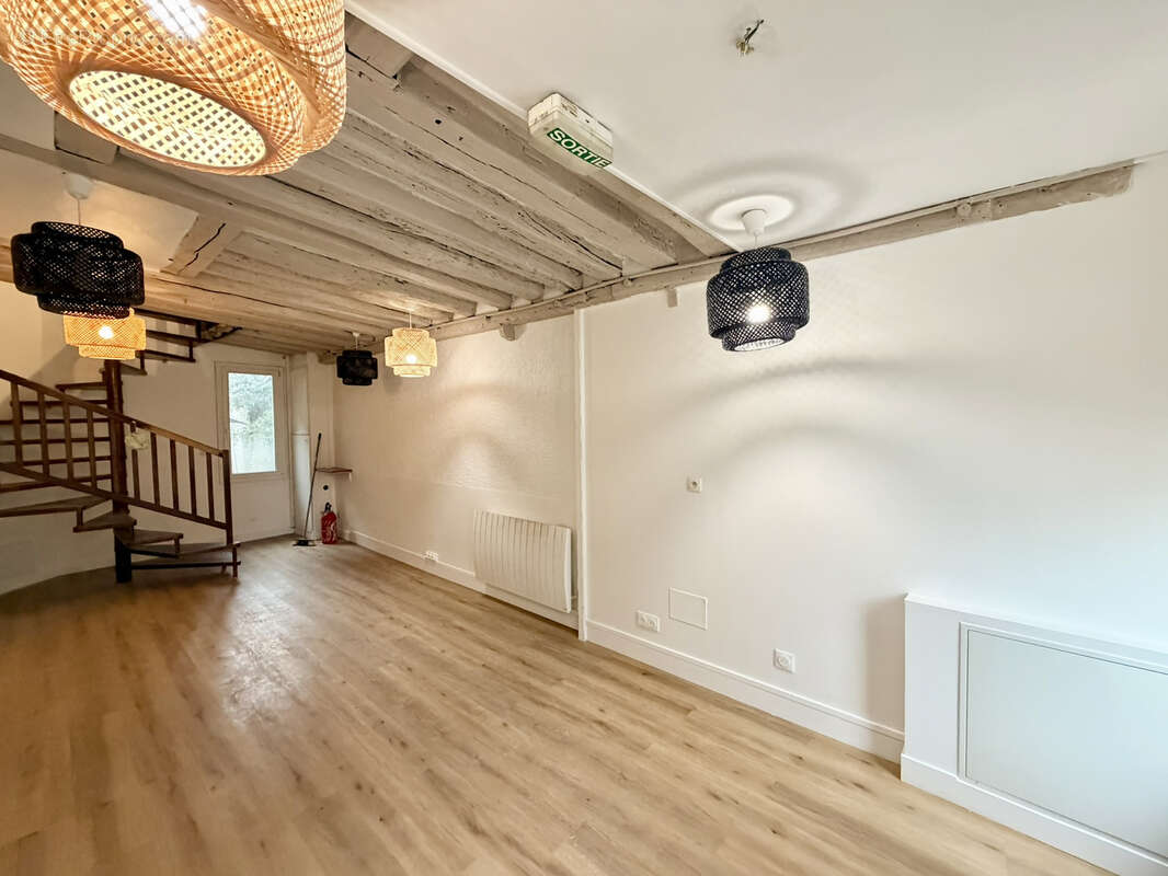 Commerce à COULOMMIERS