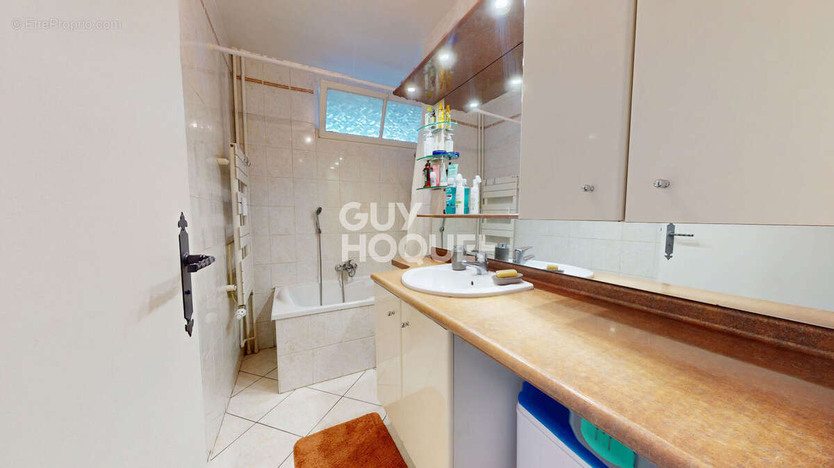 Appartement à ERMONT