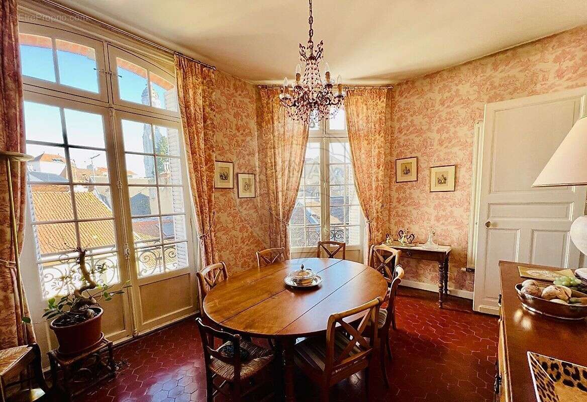 Appartement à VICHY