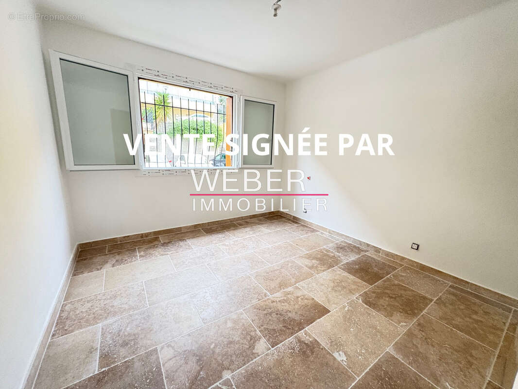 Appartement à OLLIOULES