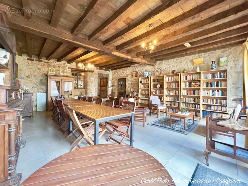 Maison à MONTAIGUT