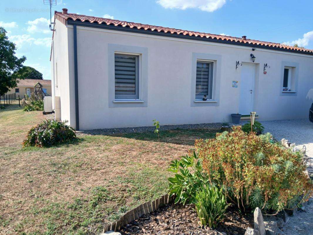 Maison récente de plain-pied 2019 - 4 chambres - Climatisati - photo 15