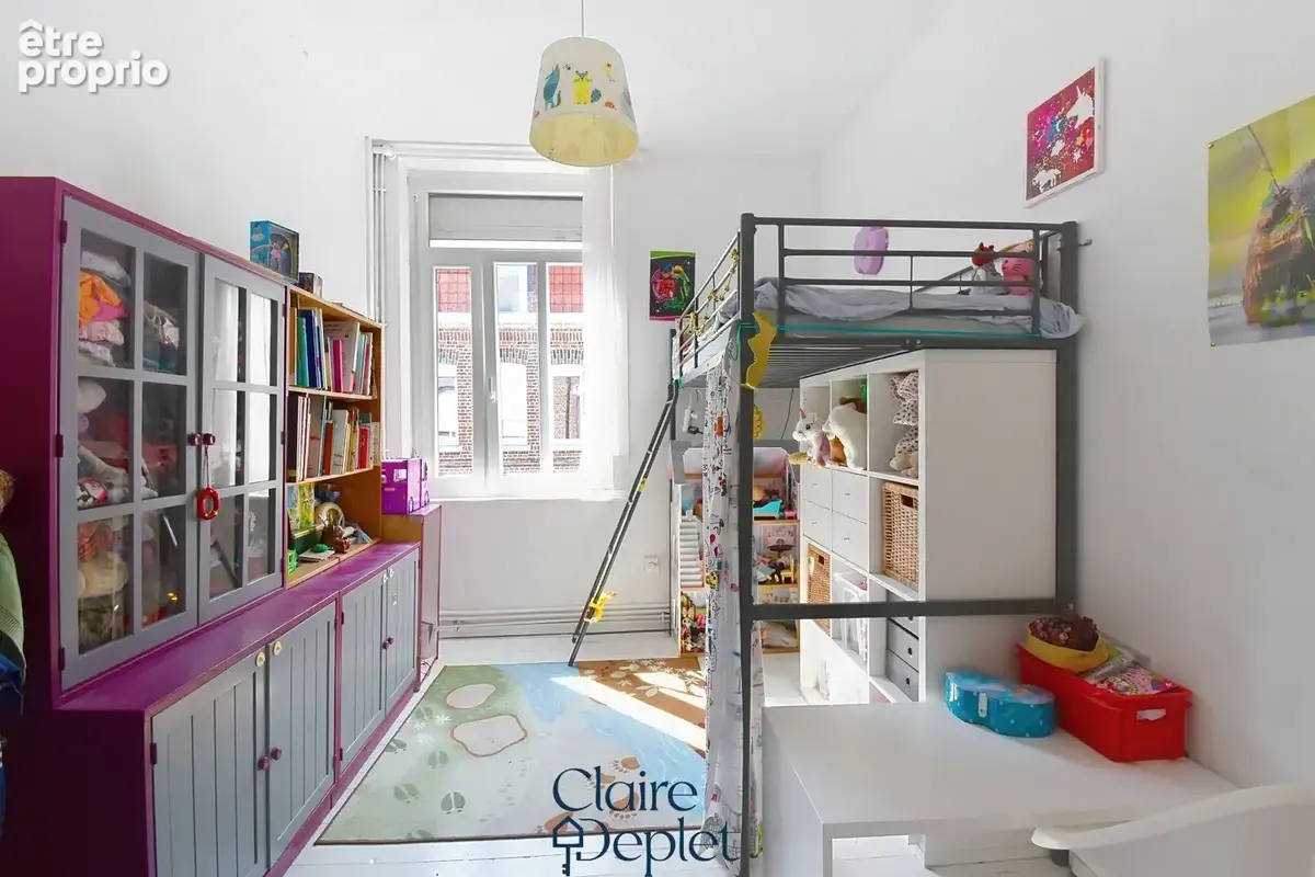 Maison familiale 4 chambres + bureau, cave et un grand jardin arboré - photo 6