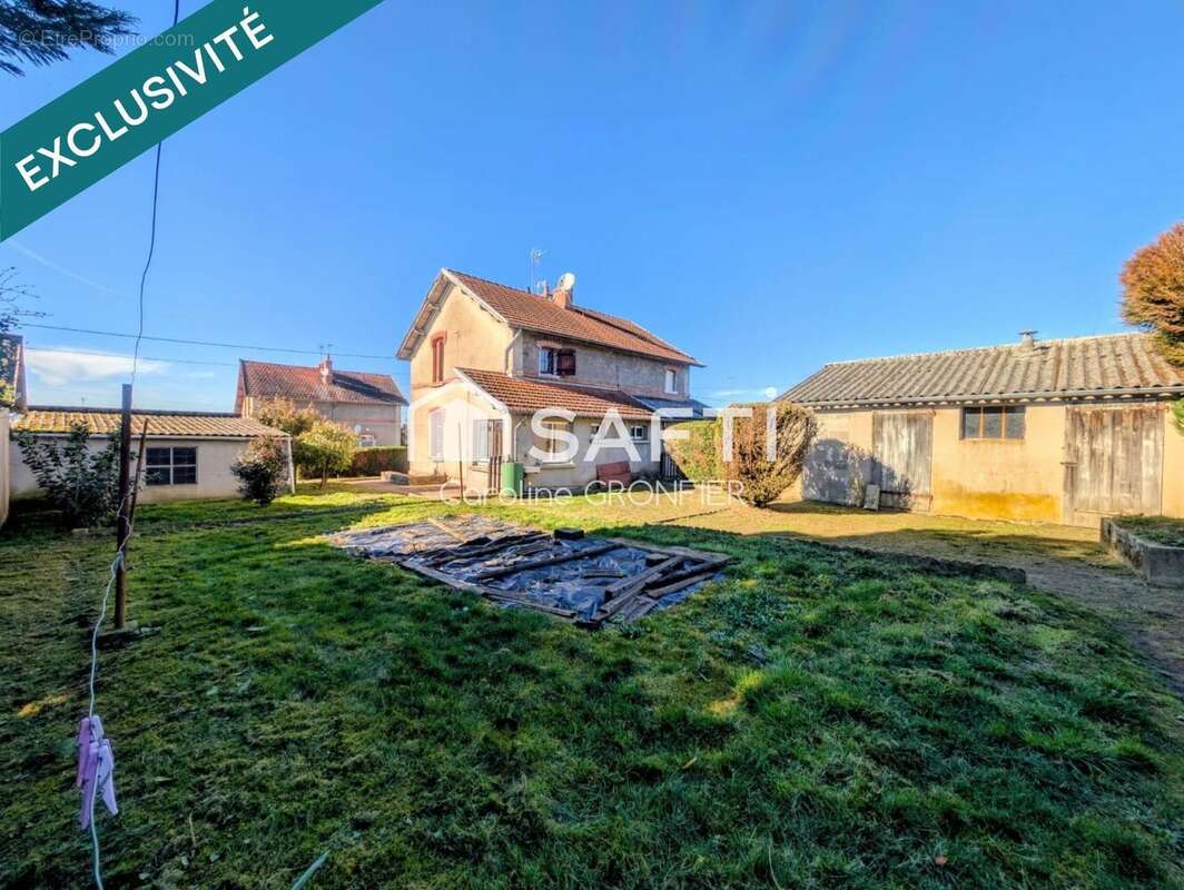 Photo 2 - Maison à MONTCEAU-LES-MINES