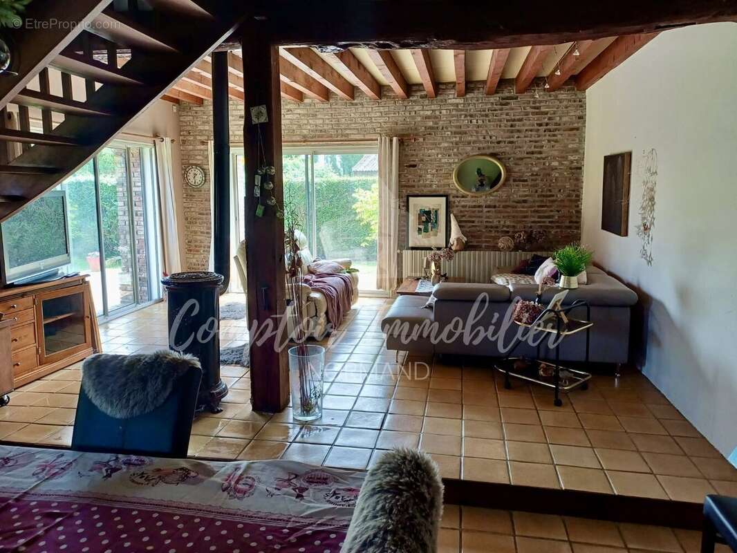 Maison à SAINT-DENIS-D&#039;ACLON