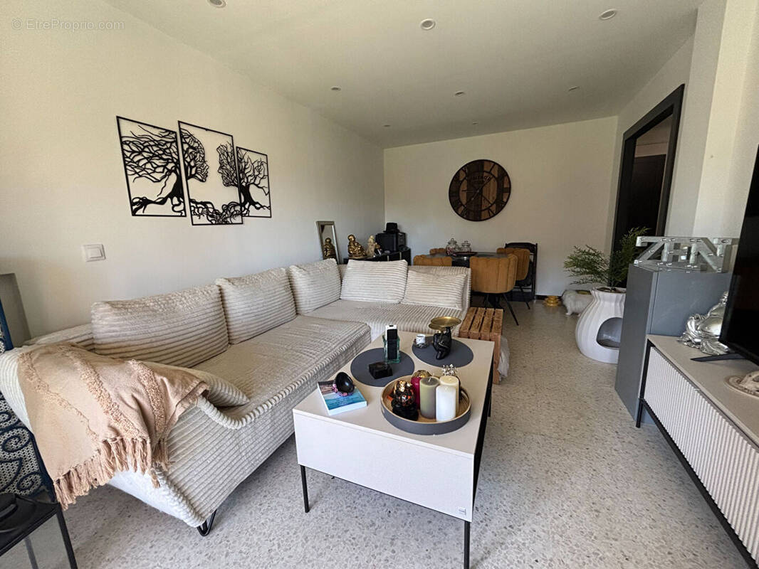Appartement à CAGNES-SUR-MER