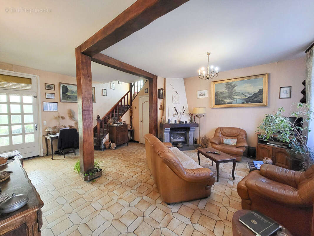 Proche BERTRY Maison semi bourgeoise - photo 4