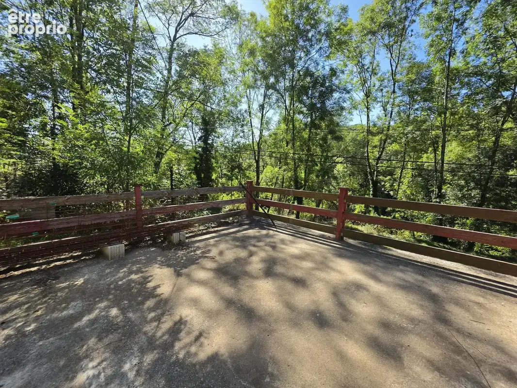 Maison de 84 m2 avec sous-sol complet sur 4 965 m2 de terrain   Accès rivière   Silhac - photo 3