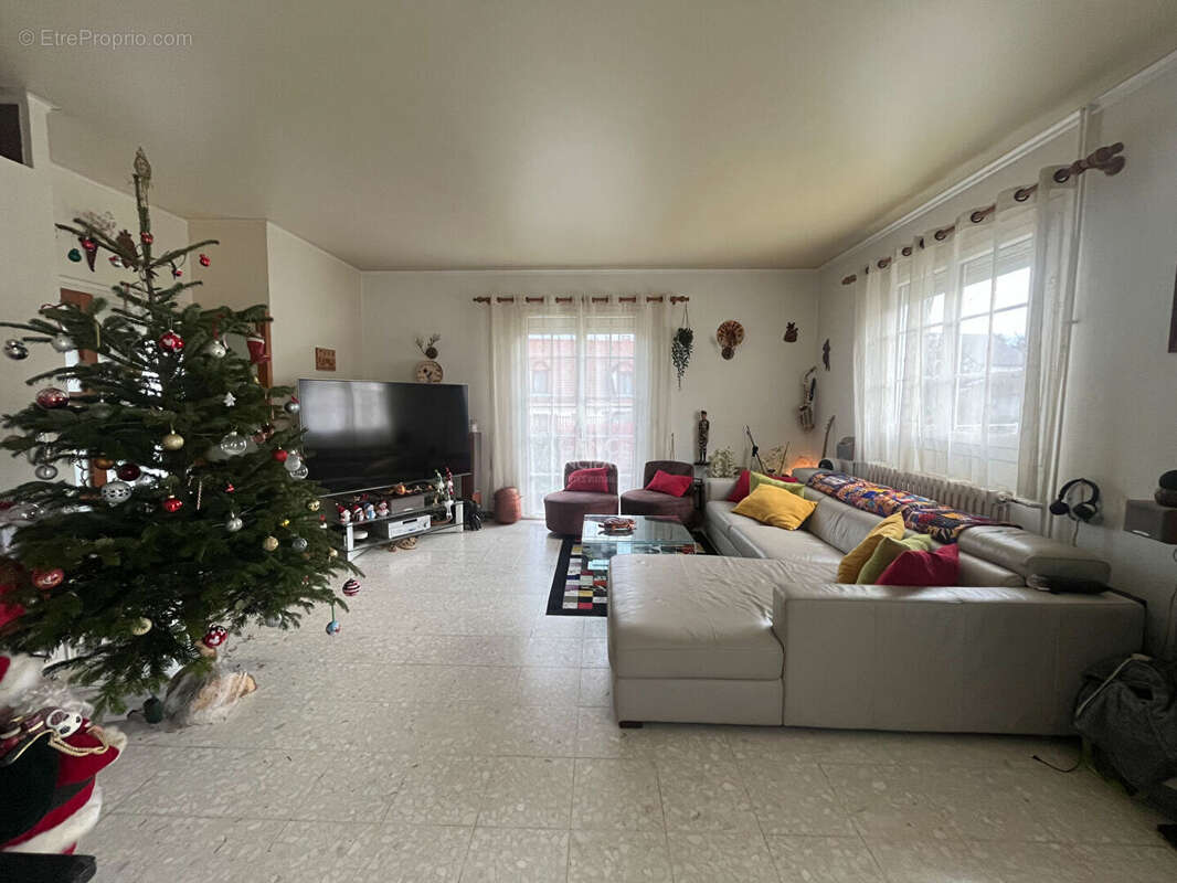 Maison à SAINT-OUEN-L&#039;AUMONE