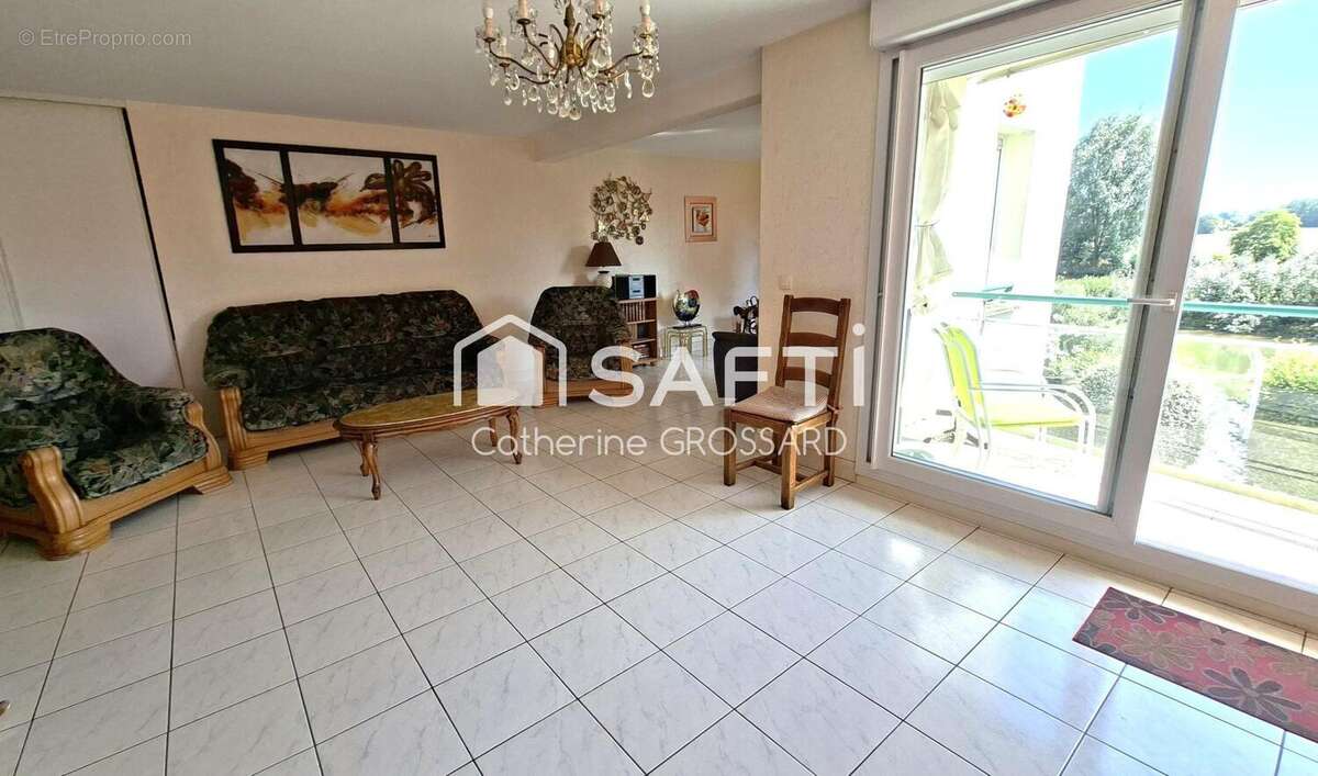 Appartement 95 m² à Estaires  - photo 2