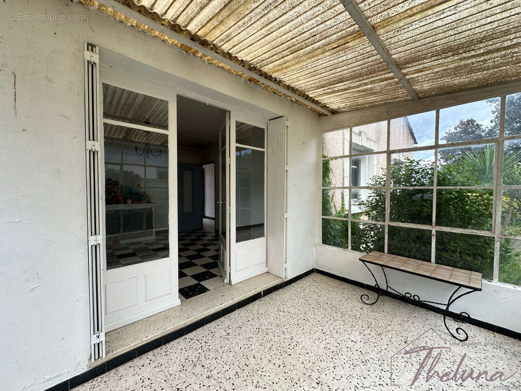 Maison à COMPS