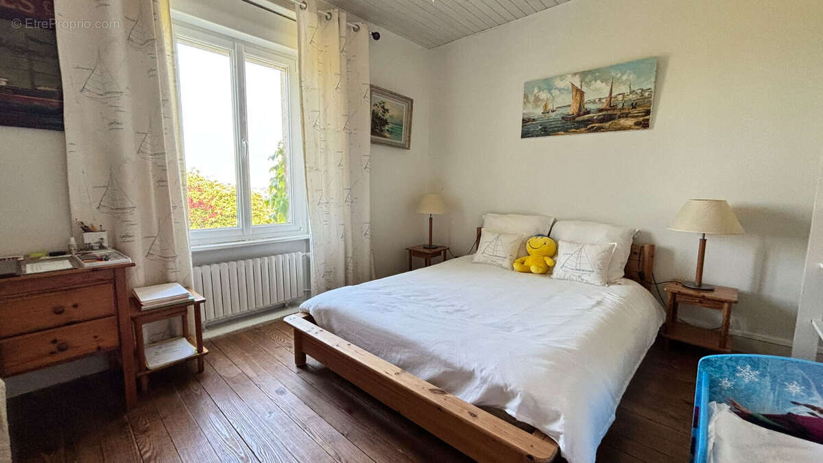 Maison à TREGUENNEC