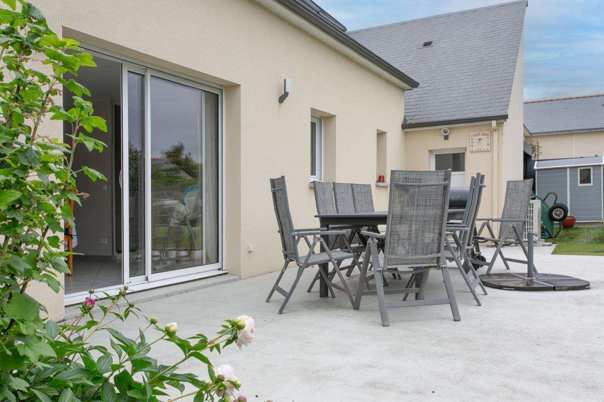 Maison à MESANGER