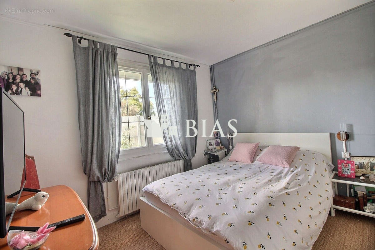 Maison à TOURVILLE-LA-CAMPAGNE