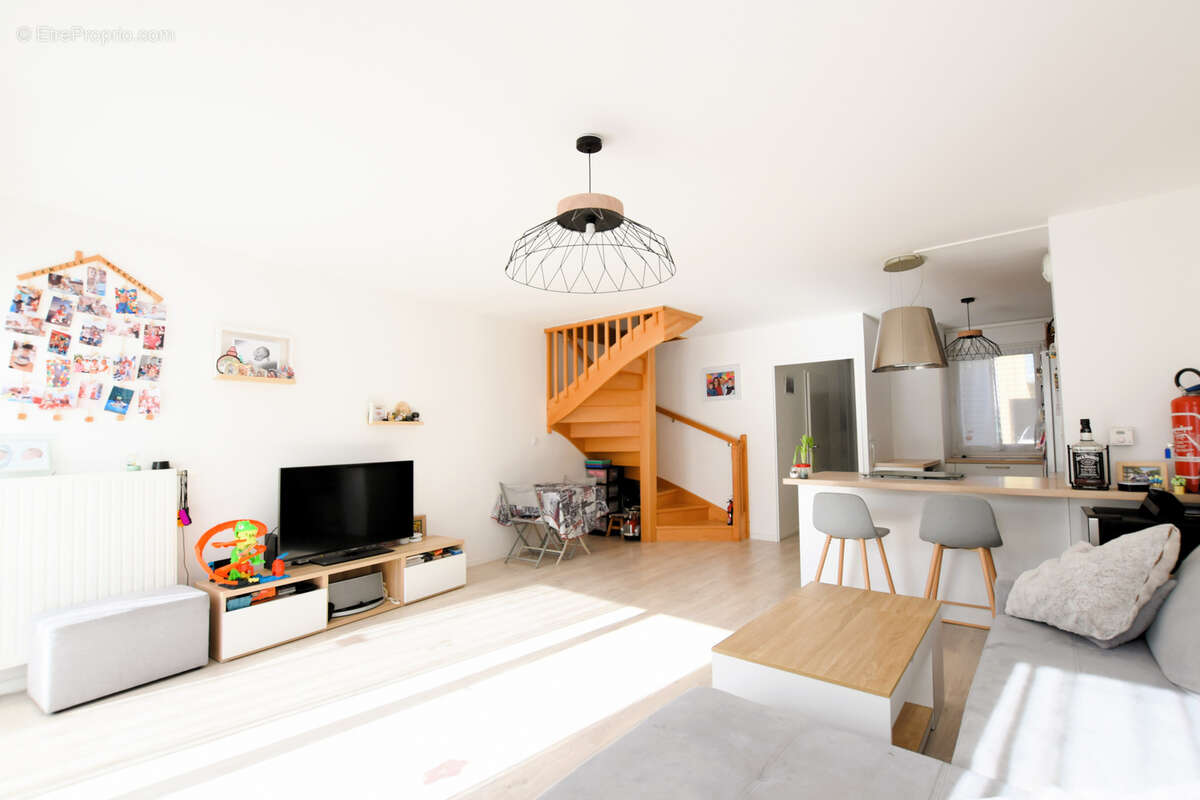 Maison à LA VERRIERE