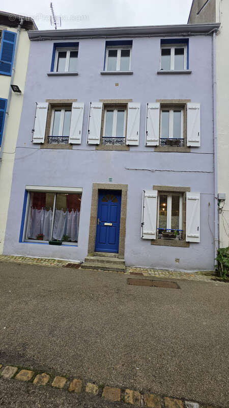 Maison à CAMARET-SUR-MER