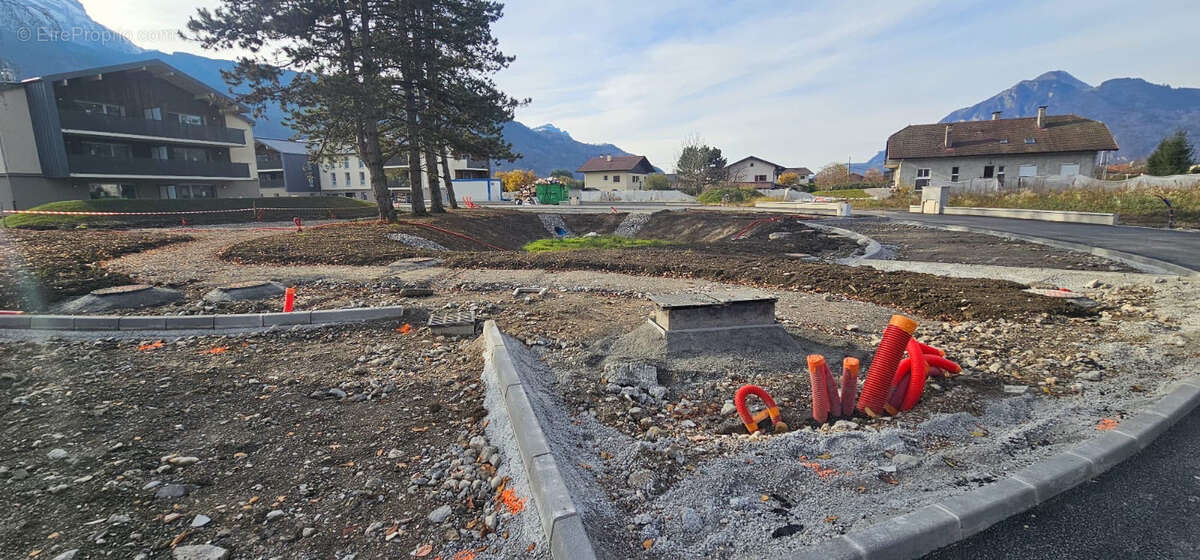 Terrain à SCIONZIER