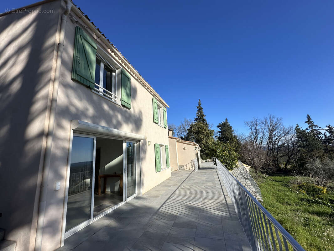 Maison à SEILLANS