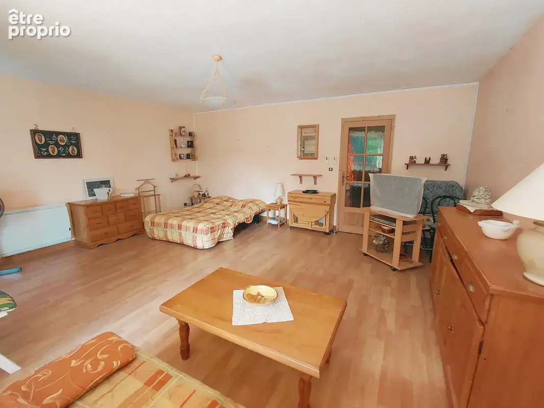 Vals-les-bains - studio 50m2 - photo 6