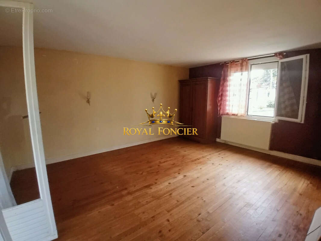 Maison 90 m² à Chatellerault  - photo 7