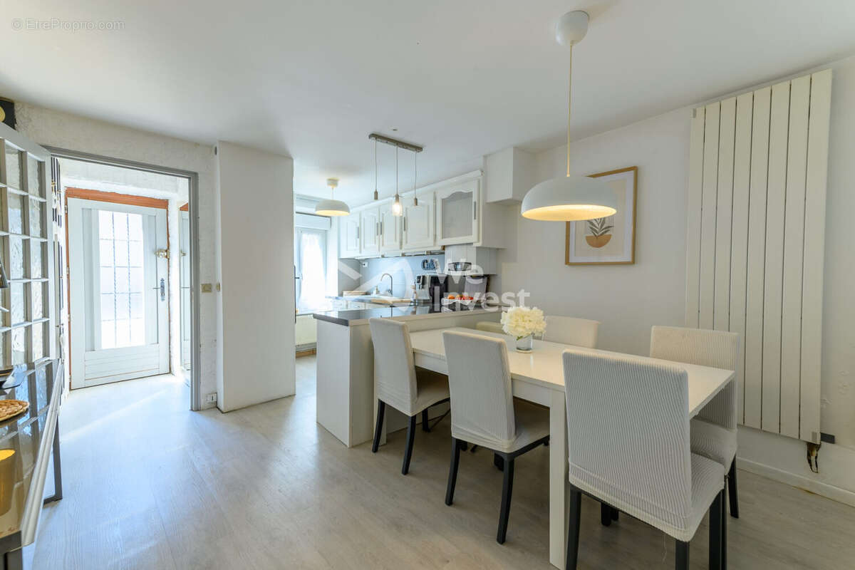 Maison à MITRY-MORY