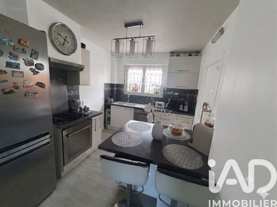 Maison 104 m² à Arras  - photo 6