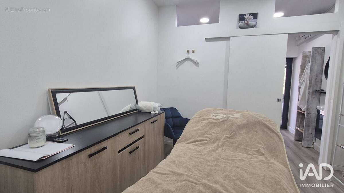 Photo 7 - Commerce à SAINT-FRANCOIS