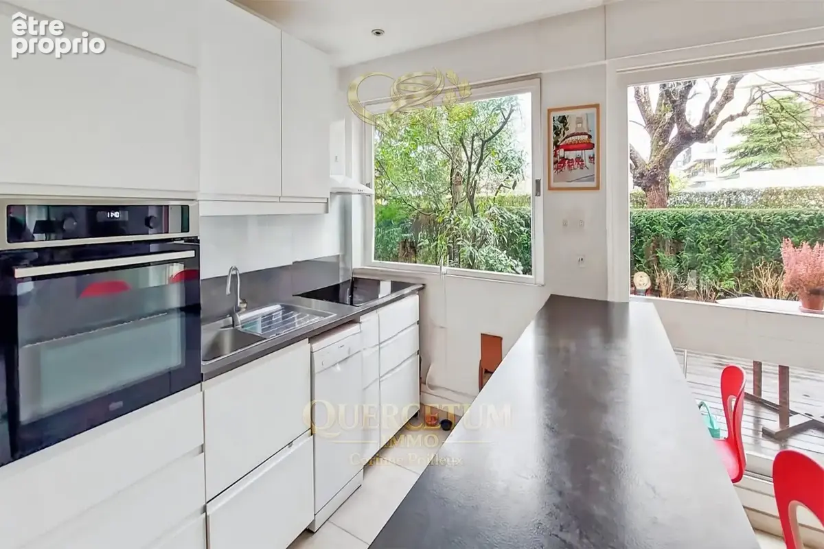 'ERABLE ENCHANTEUR' : Appartement RDJ 110 m2 - jardin 190 m2 - 3 chambres + bureau - photo 6