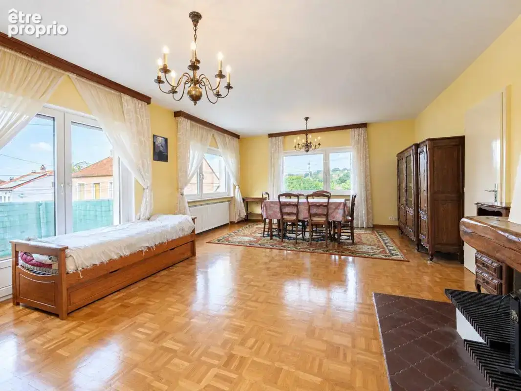 Maison familiale avec appartement locatif à Stiring-Wendel - photo 2