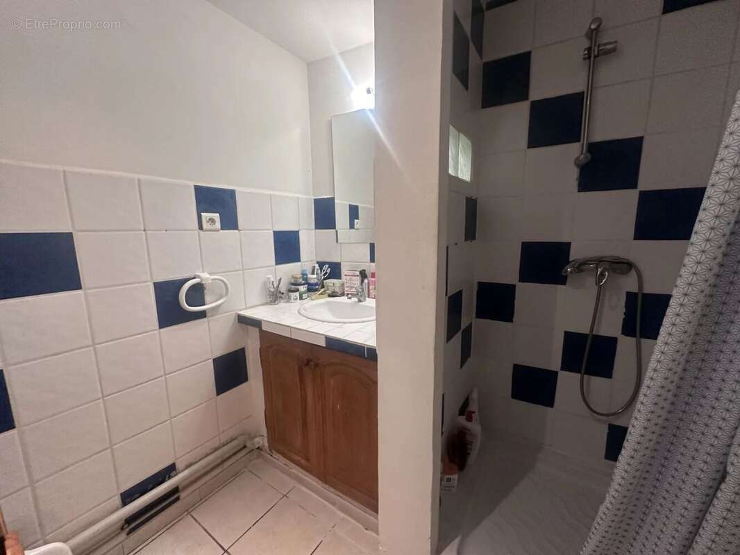 Appartement à SAINT-CHAMAS