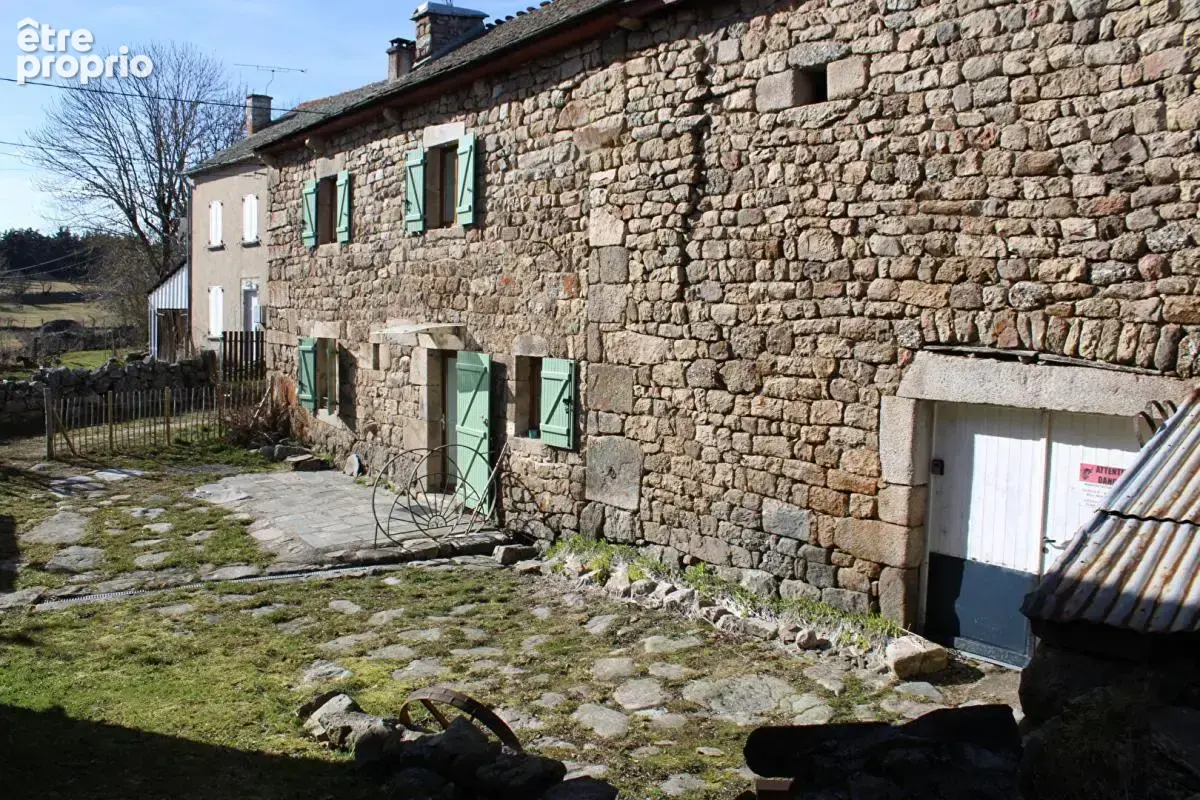 Maison à GRANDRIEU