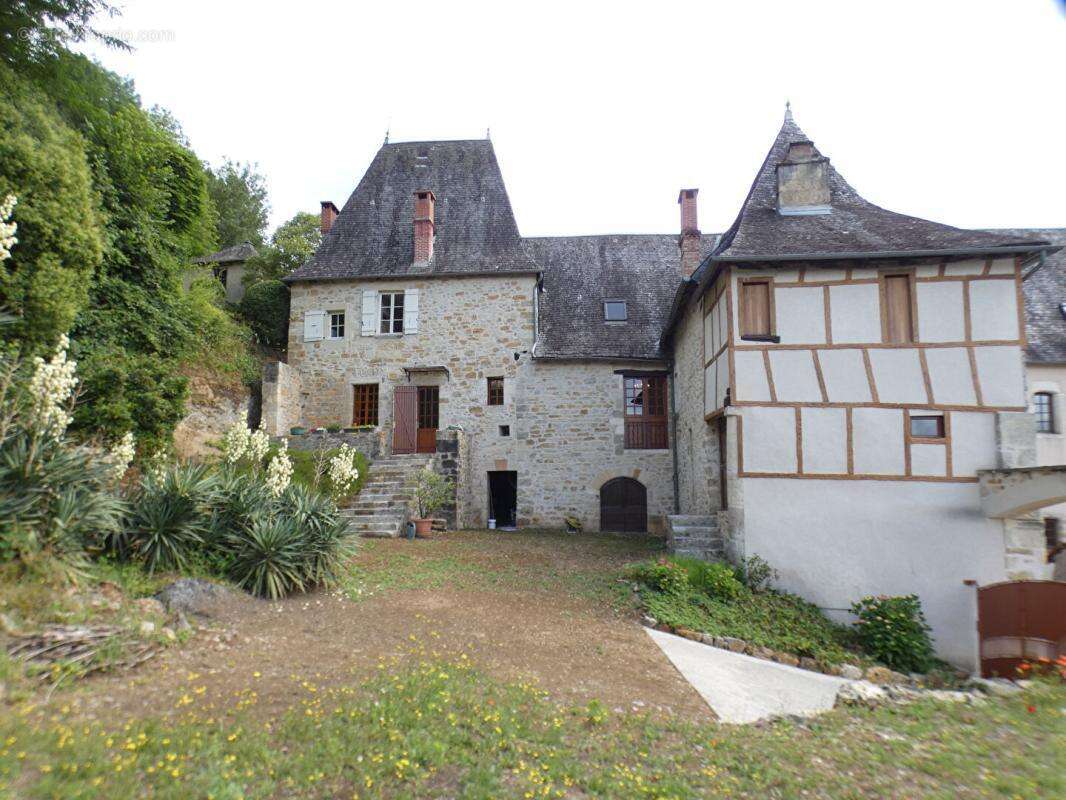 Authentique propriété de caractère du XIX? siècle - photo 3